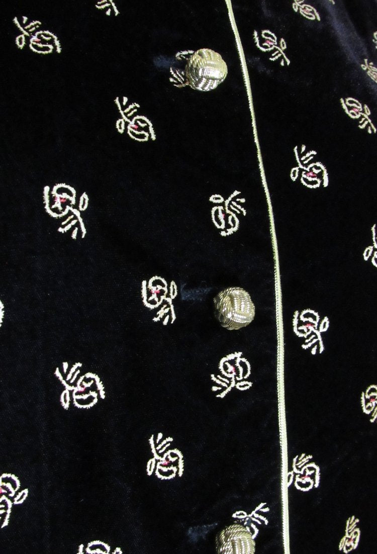Norton McNaughton Petite - Velvet Embroidered Jacket
